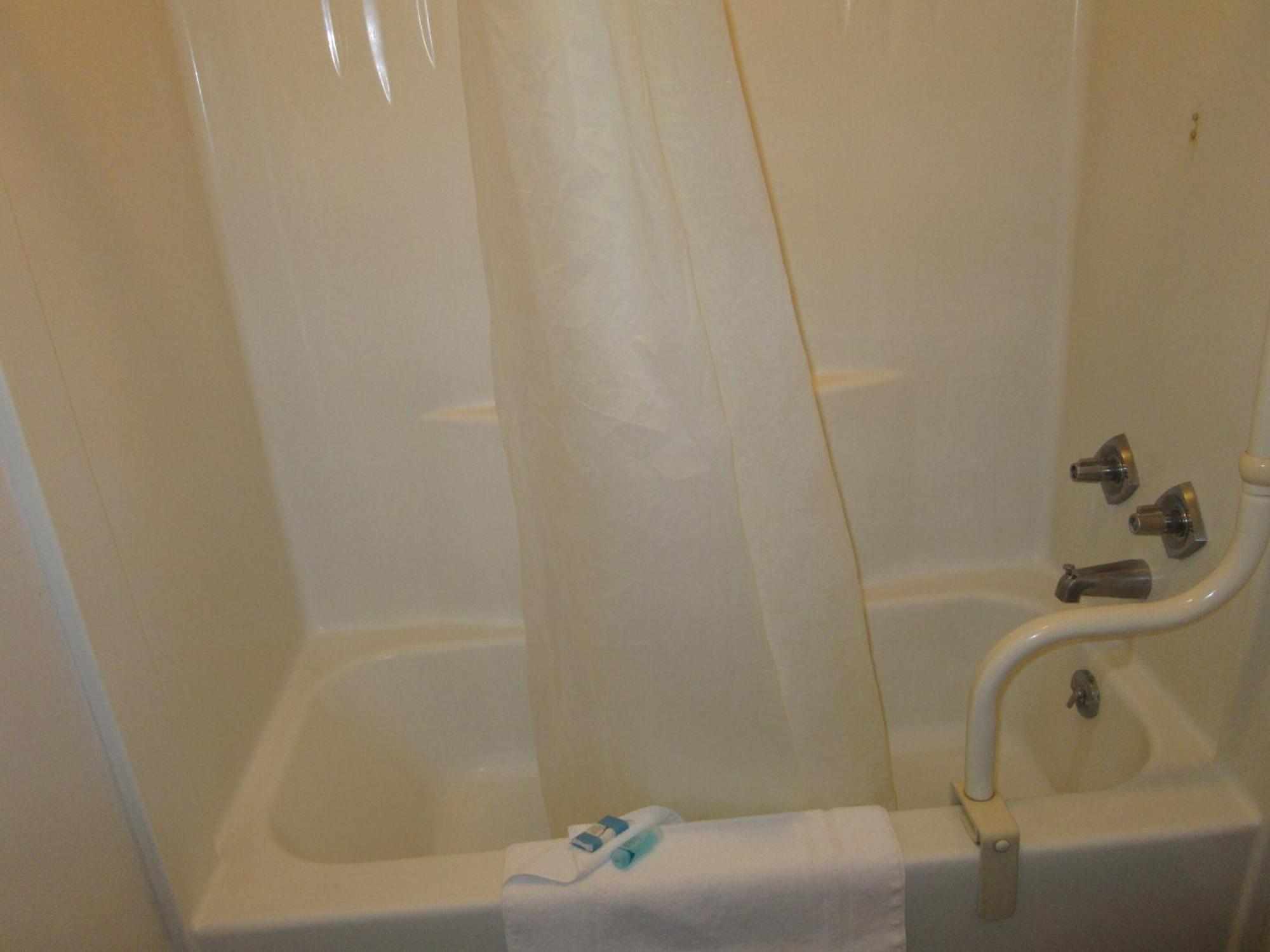 Jim Butler Inn & Suites Tonopah Room photo