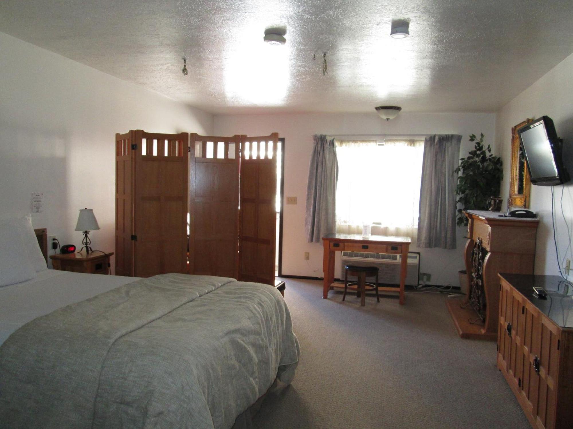 Jim Butler Inn & Suites Tonopah Room photo